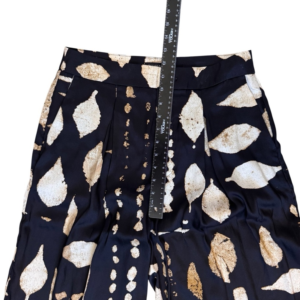 NWT Banana Republic Silky Black and Tan Leaf Print Wide Leg Women's Pants Size 8 - Picture 10 of 11